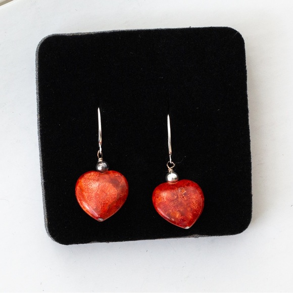 Drop style gemstone earrings southwestern vibe red jasper heart shaped & silver - Picture 1 of 16